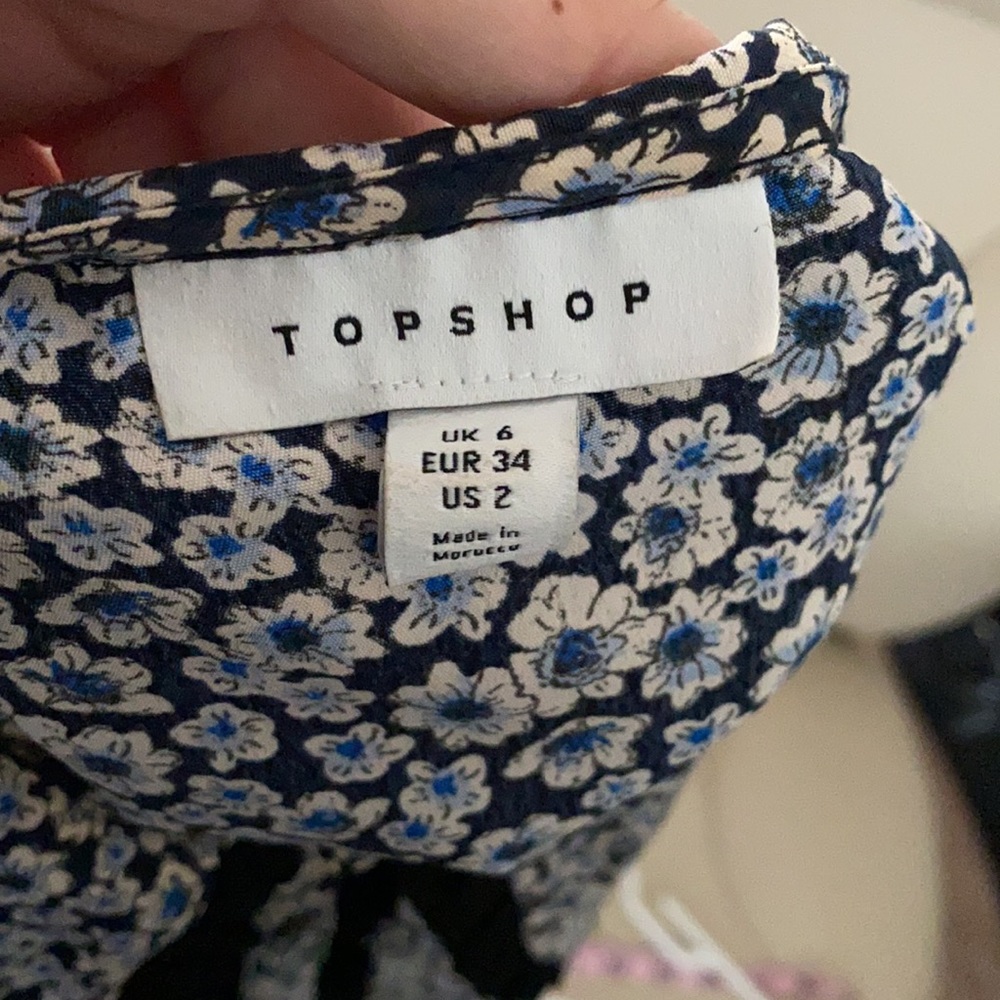 TOPSHOP | Floral button down - Picture 5 of 7